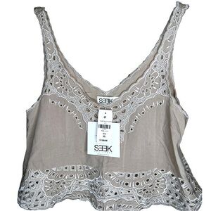 New ▶️ LF SEEK The Label ◀️ Laser cut Crop Top. XS. Retails $138